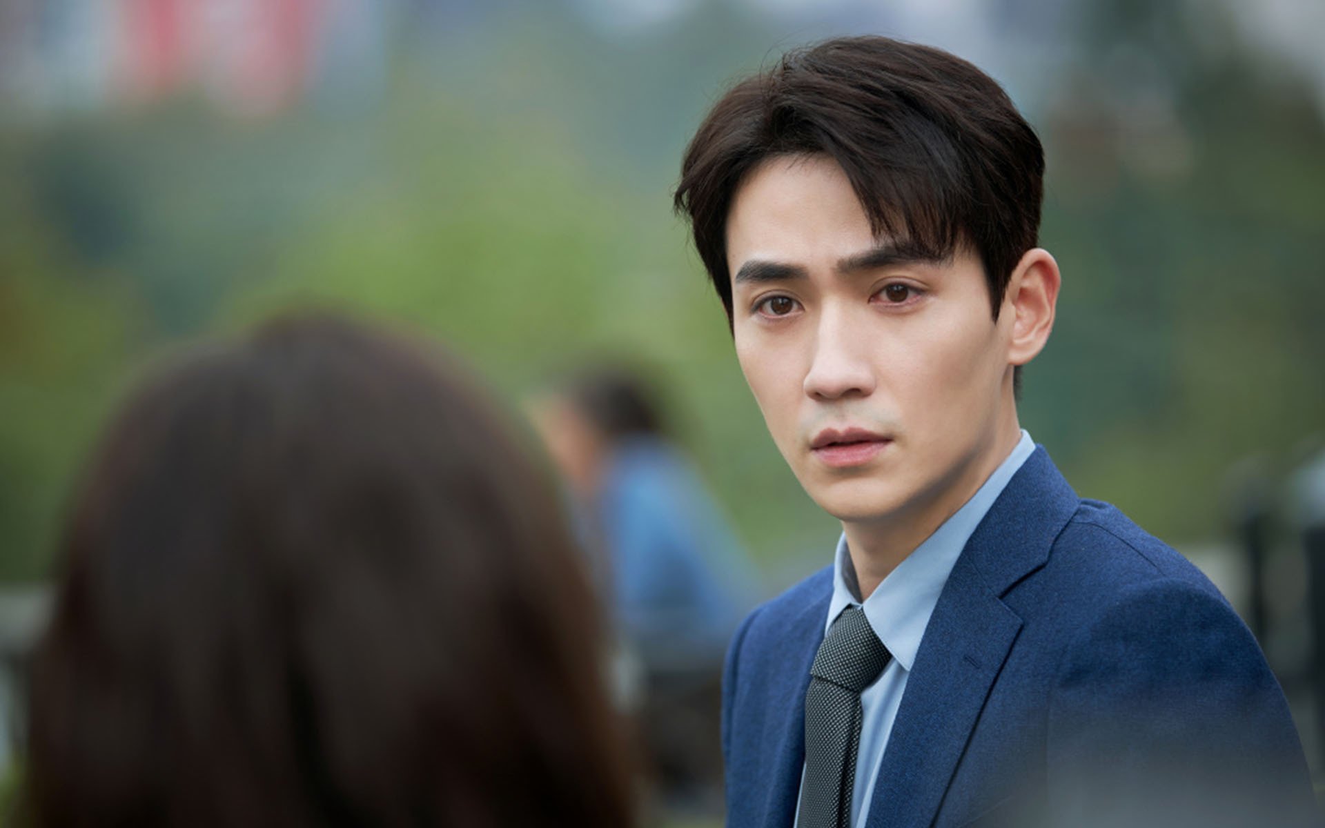 开云全站-德国骑手格里高利·瓦特莱特在2024年国际马术联合会障碍赛世界巡回赛中获得个人第五名，展现坚韧精神。