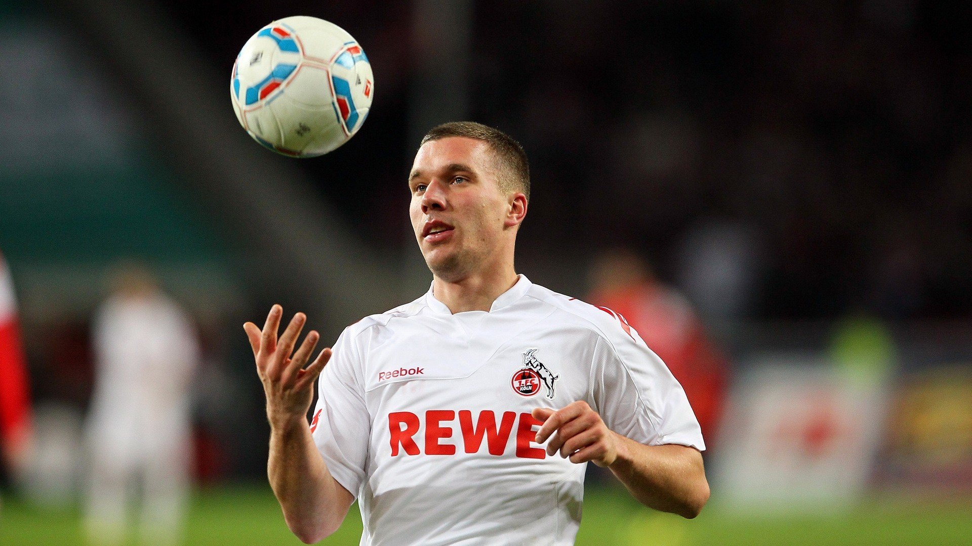 Kaiyun(中国)开云-《电竞职业新人：他们如何突破成长的瓶颈》，电竞选手如何规划自己的职业